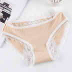 Culotte menstruelle dentelle